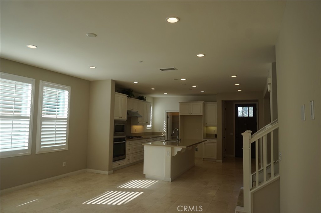 62 Barnes Road Tustin, CA 92782 - Photo 10 of 27