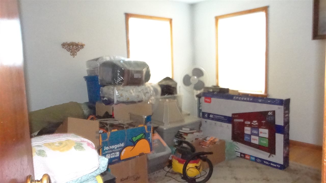 6352 Lancaster Road St. John, WA 99171 - Photo 13 of 23