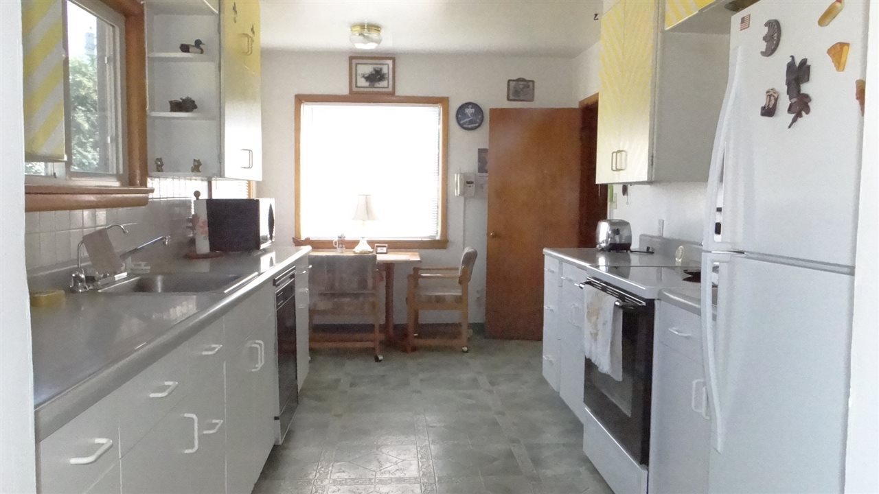 6352 Lancaster Road St. John, WA 99171 - Photo 3 of 23