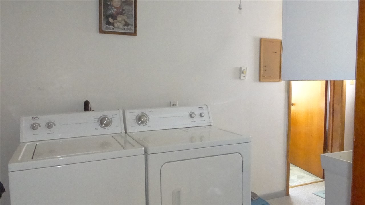 6352 Lancaster Road St. John, WA 99171 - Photo 10 of 23