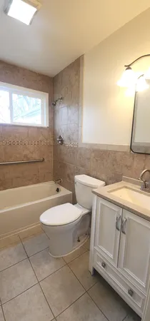 $2,200 | 952 Hunter Avenue, Ypsilanti, MI 48198