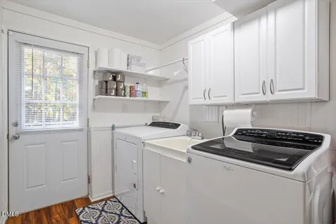 $625,000 | 408 Electra Drive, Cary, NC 27513