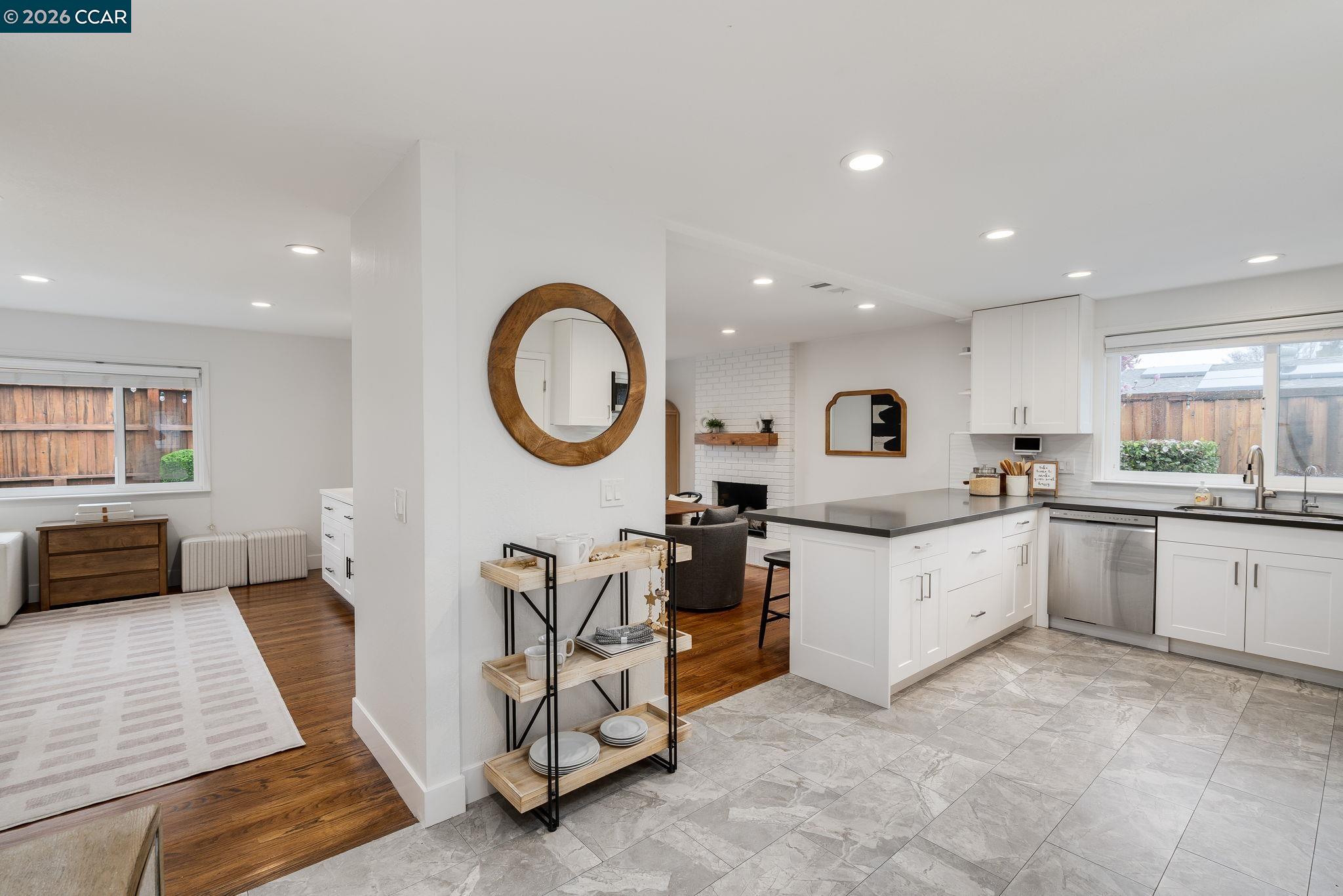 9695 Ashby Way San Ramon, CA 94583 - Photo 4 of 31