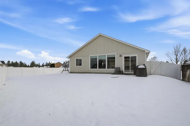 $360,000 | 1615 East Laigo Court, Deer Park, WA 99006