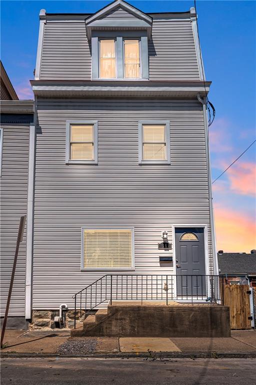 5159 Keystone Street Pittsburgh, PA 15201 - Photo 1 of 25 Gallery Image 1