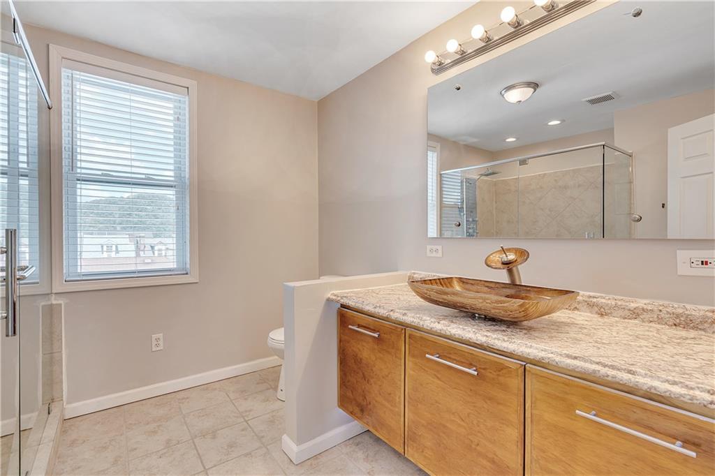 5159 Keystone Street Pittsburgh, PA 15201 - Photo 12 of 25 Gallery Image 12