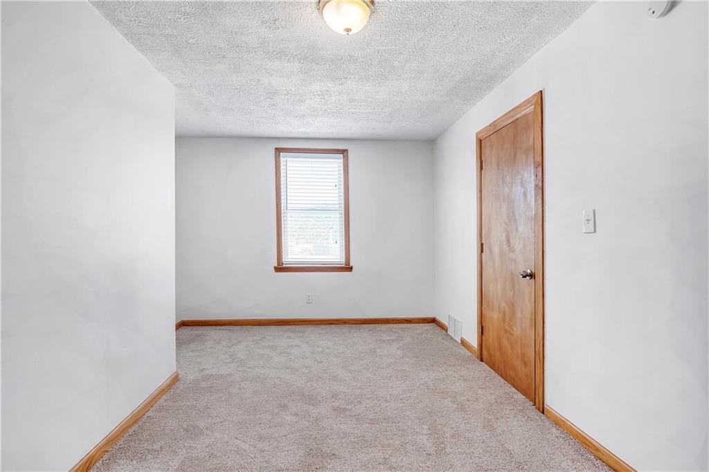 5159 Keystone Street Pittsburgh, PA 15201 - Photo 18 of 25 Gallery Image 18
