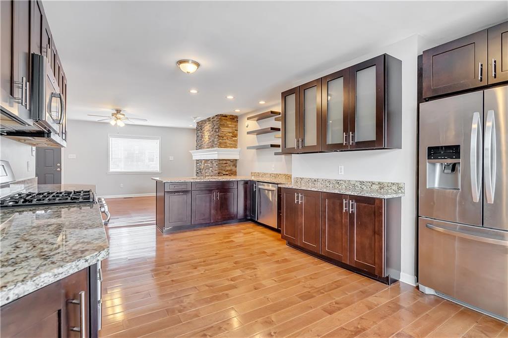 5159 Keystone Street Pittsburgh, PA 15201 - Photo 7 of 25 Gallery Image 7