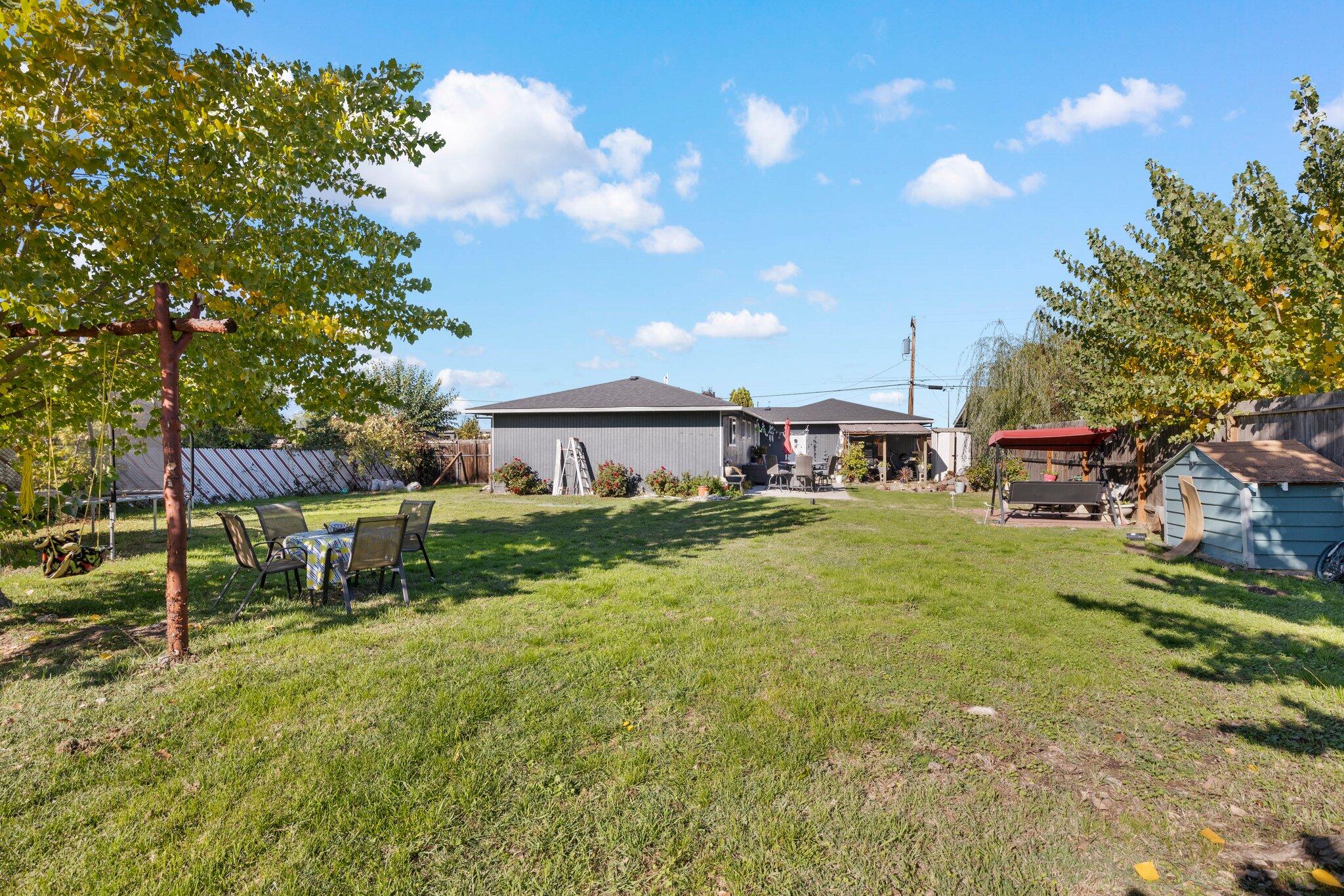 2020 Delta Waters Road Medford, OR 97504 - Photo 28 of 29 Build your dreams here!