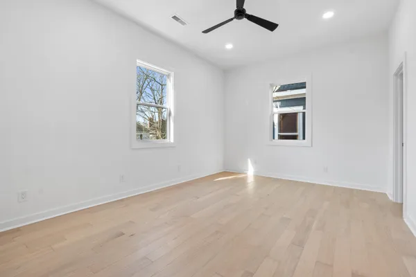 $544,000 | 2006 East 12th Street, Chattanooga, TN 37404