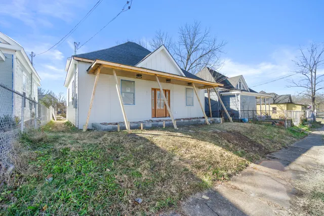 $550,000 | 2006 East 12th Street, Chattanooga, TN 37404