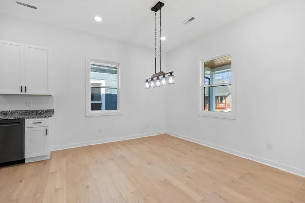 $544,000 | 2006 East 12th Street, Chattanooga, TN 37404