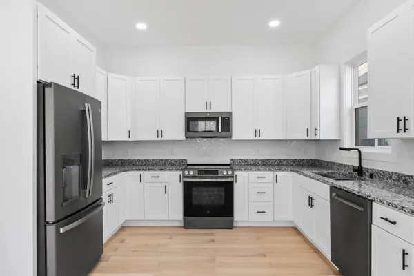 $544,000 | 2006 East 12th Street, Chattanooga, TN 37404