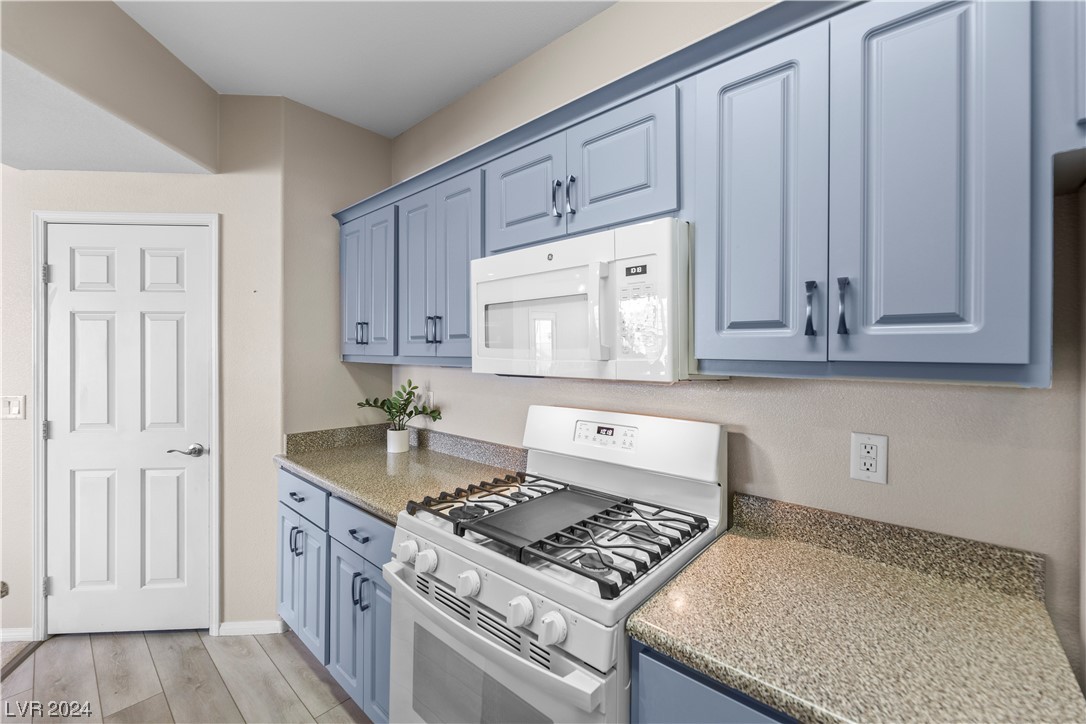 8555 West Russell Road, Unit 2074 Las Vegas, NV 89113 - Photo 7 of 22 Gallery Image 7