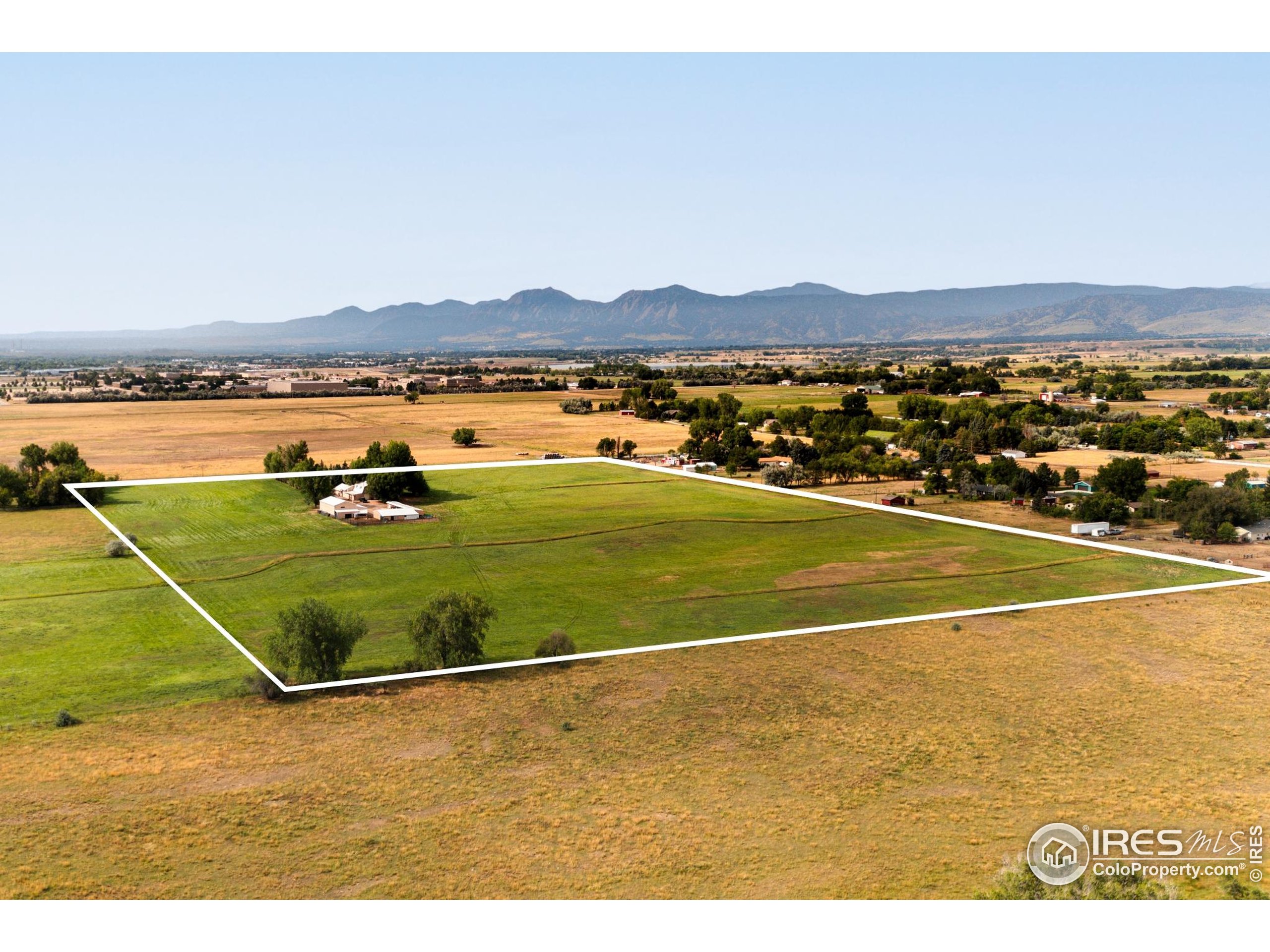 6789 Niwot Road Longmont, CO 80503 - Photo 25 of 28 a view of a tennis court
