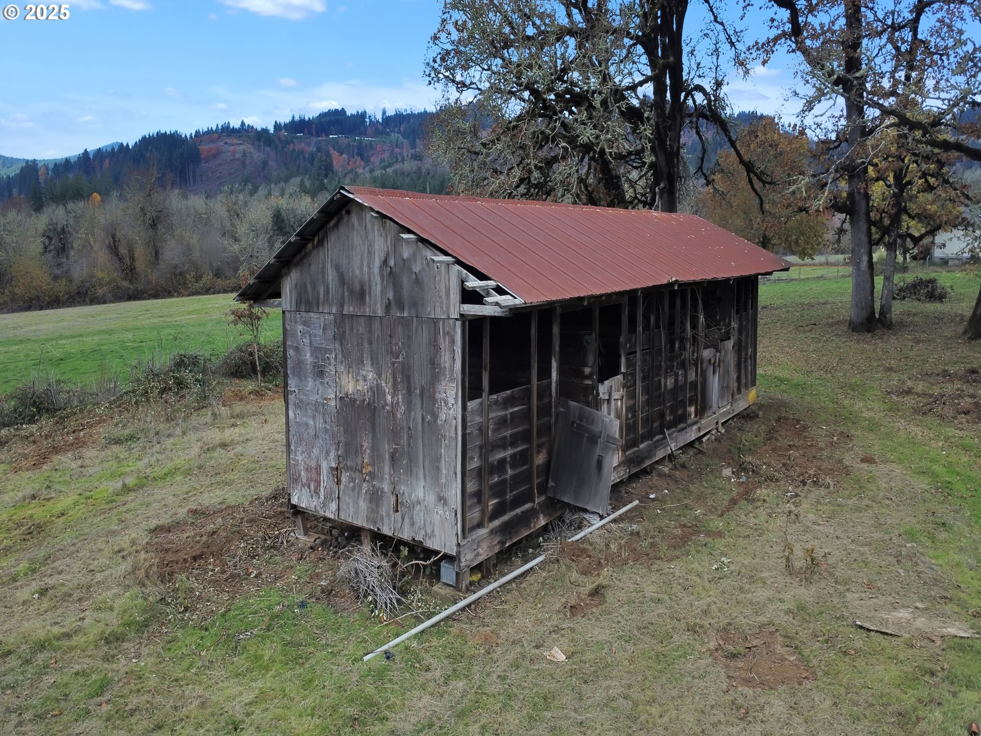 4515 Palmer Road Falls City, OR 97344 - Photo 7 of 10 Gallery Image 7