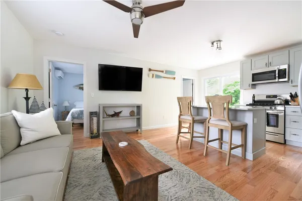$2,200 | 46 Maple Street, South Kingstown, RI 02879