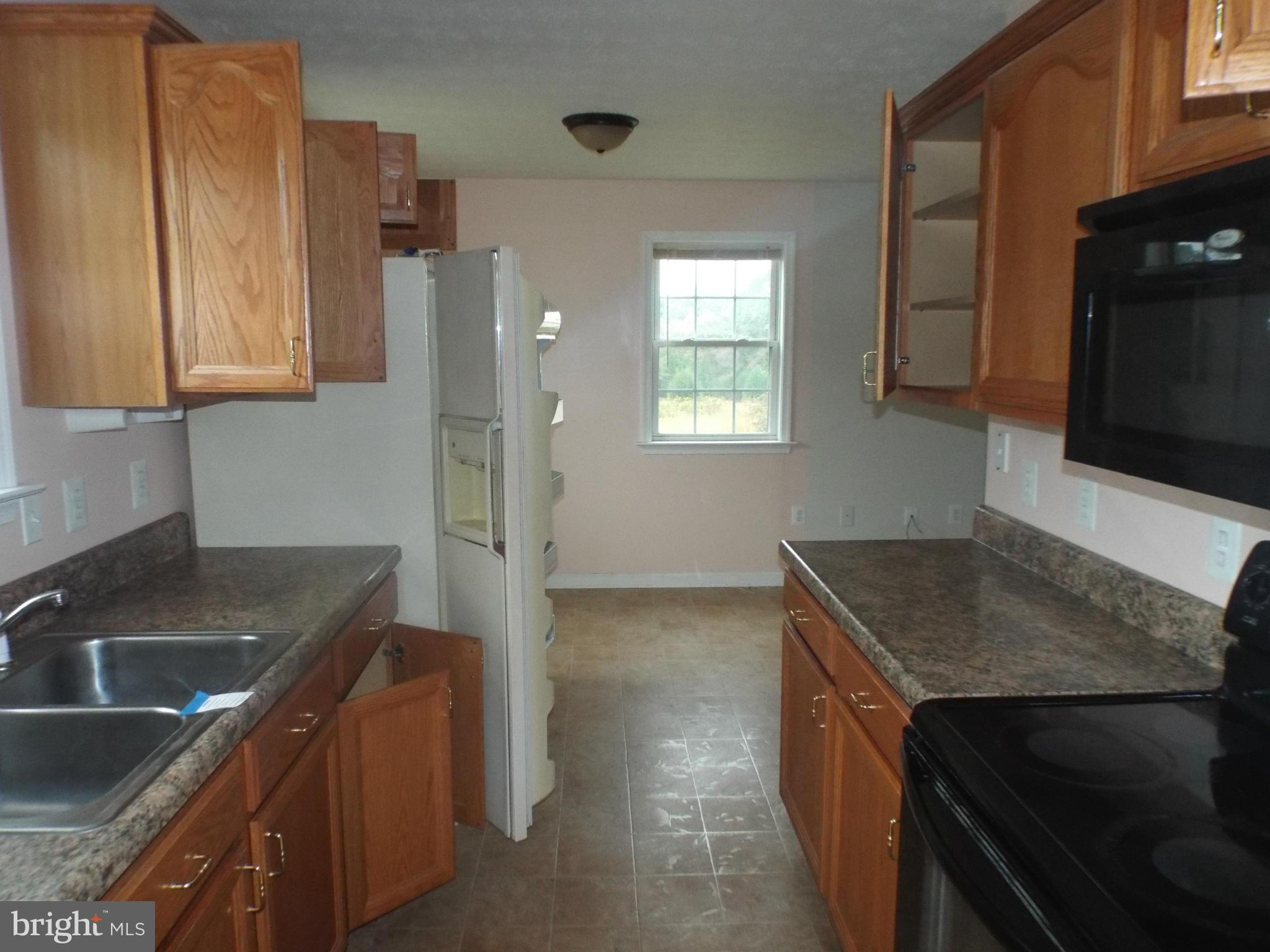12068 Tower Road Unionville, VA 22567 - Photo 7 of 12 Kitchen