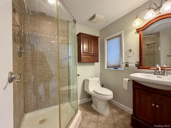 $4,650 | 14 Glendale Drive, Melville, NY 11747