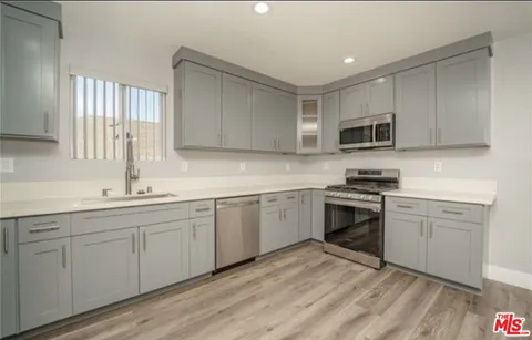 $6,995 | 1348 East Vernon Avenue, Unit 1348 1/2, Los Angeles, CA 90011