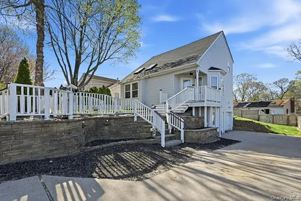 $585,000 | 31 Sayville Road, Sound Beach, NY 11789