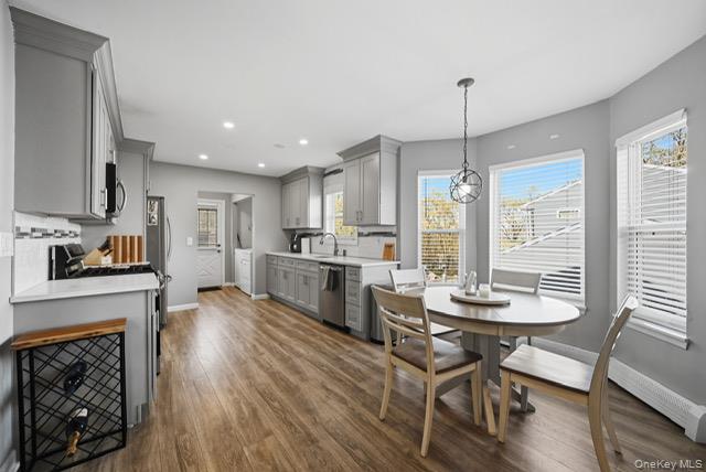 31 Sayville Road Sound Beach, NY 11789 - Photo 4 of 18