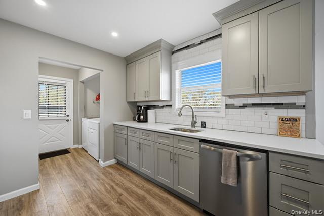 31 Sayville Road Sound Beach, NY 11789 - Photo 6 of 18