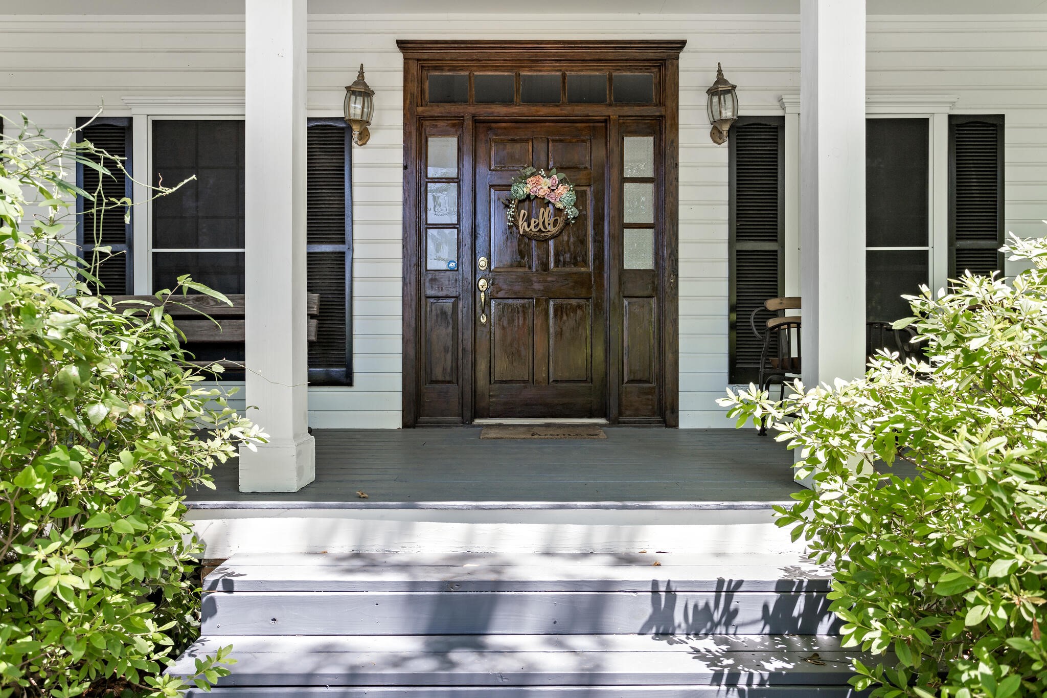 3084 Highway 63 Jasper, TX 75951 - Photo 5 of 44 a view of lobby with glass door and potted plants