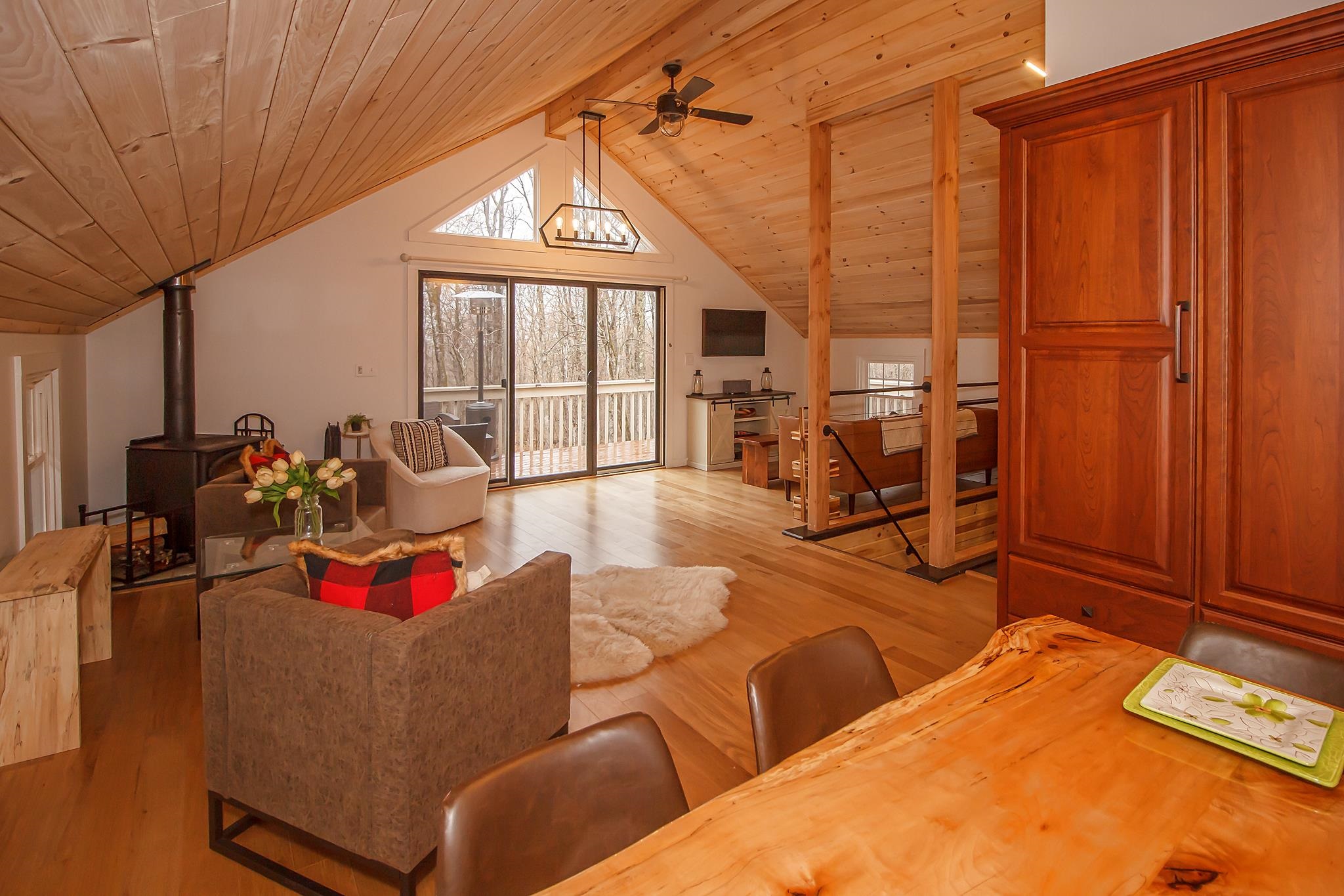 164 Spruce Grove Road Wilmington, VT 05363 - Photo 8 of 39 Gallery Image 8