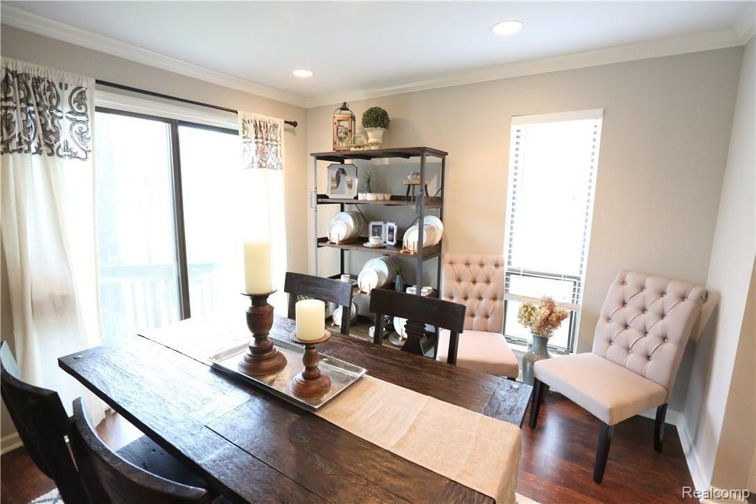 1058 Willow Grove Court Rochester, MI 48307 - Photo 14 of 40 18.JPG