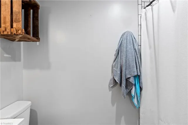 $329,000 | 274 Dixie Hill Road, North Wilkesboro, NC 28659