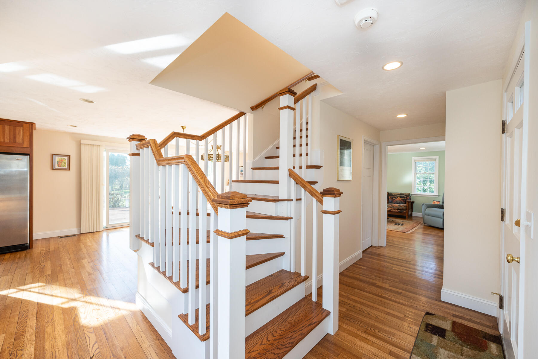 6 Nairn Road Pocasset, MA 02559 - Photo 4 of 27 6 Nairn Road Pocasset-6135