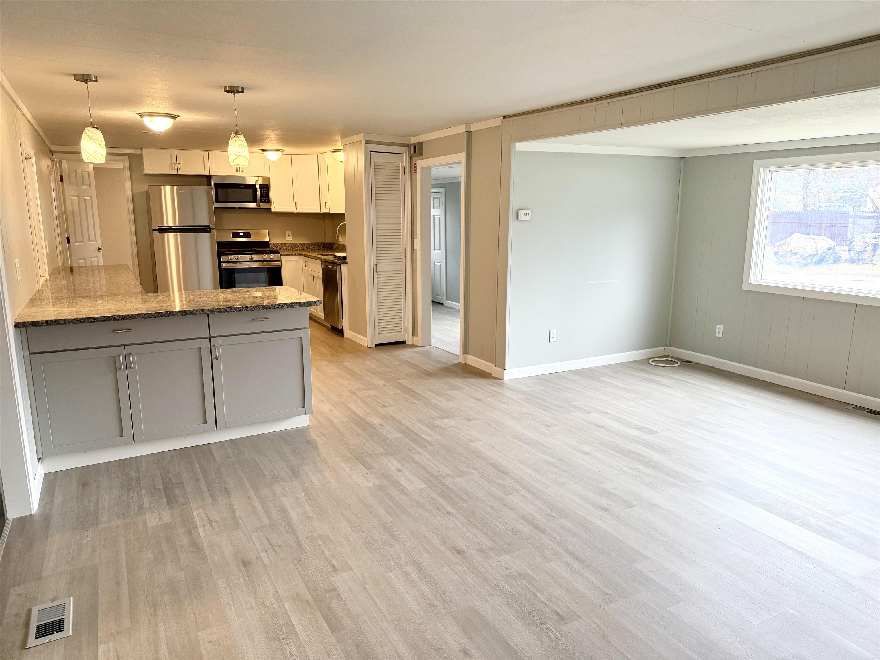 1 Atlas Avenue Hooksett, NH 03106 - Photo 18 of 28