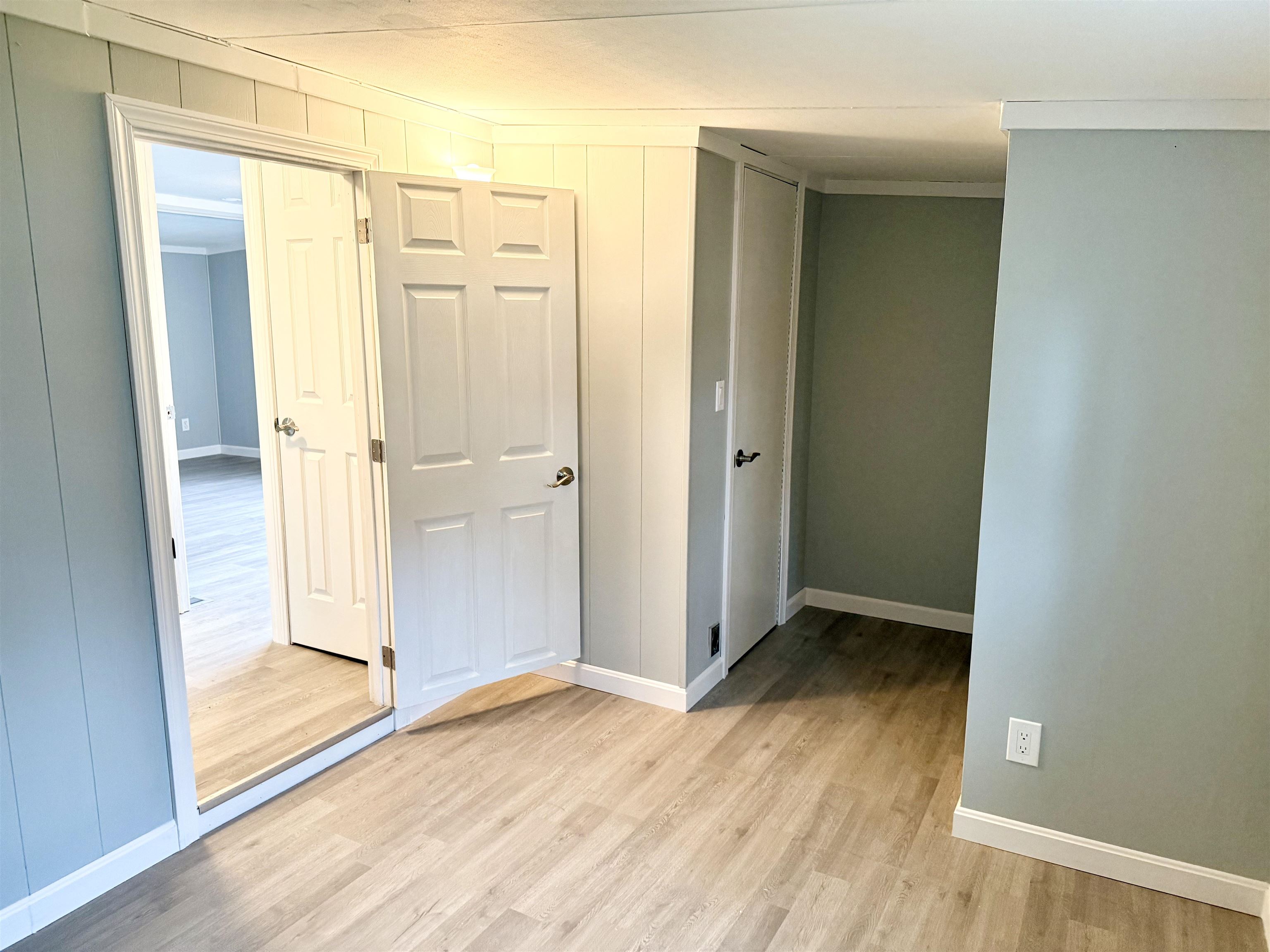 1 Atlas Avenue Hooksett, NH 03106 - Photo 23 of 28