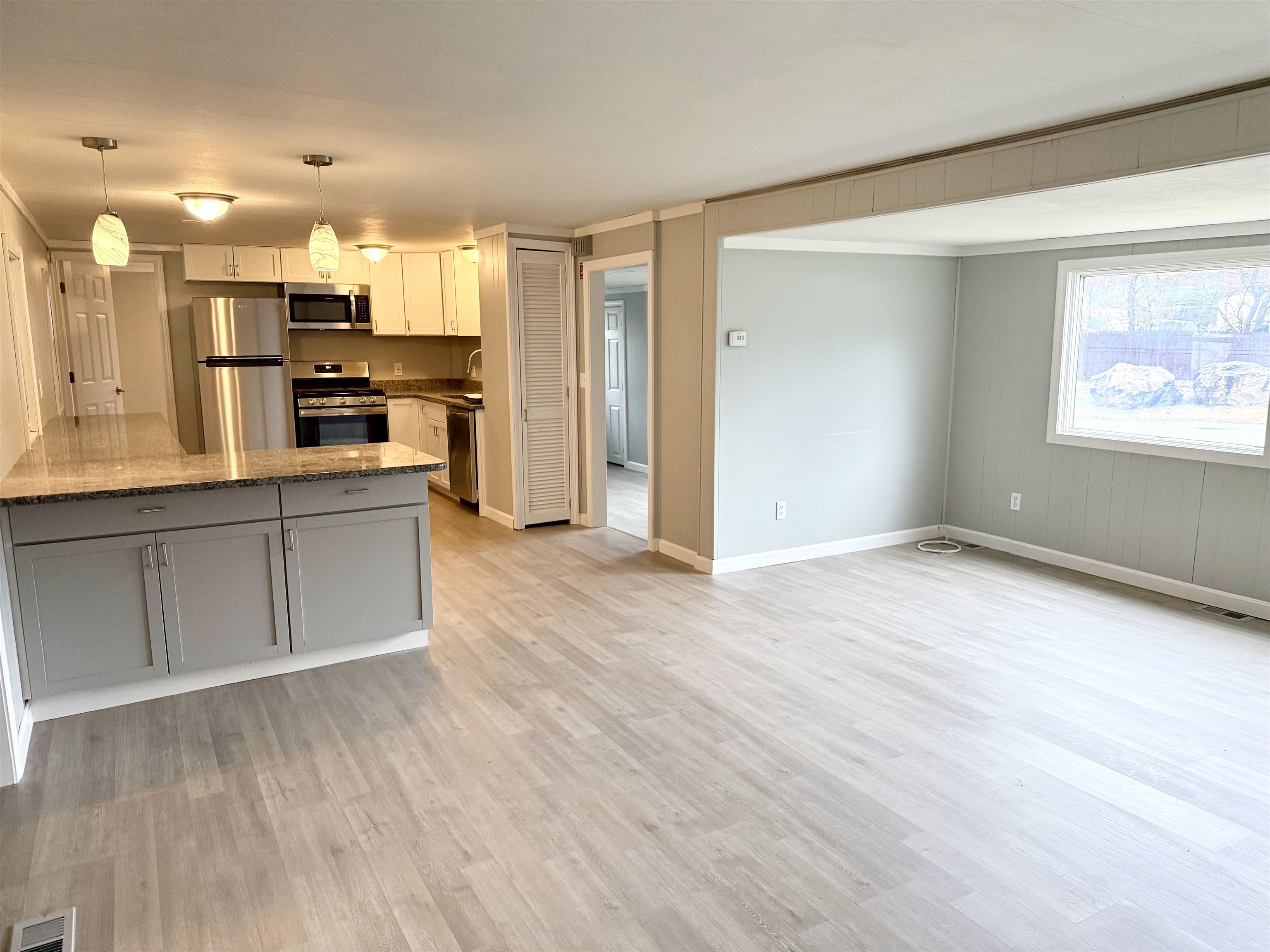 1 Atlas Avenue Hooksett, NH 03106 - Photo 9 of 28