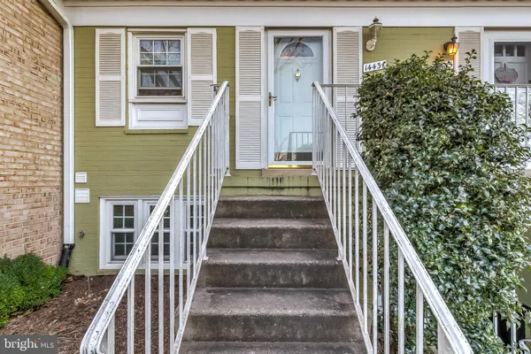 $2,200 | 14431 St Germain Drive, Centreville, VA 20121