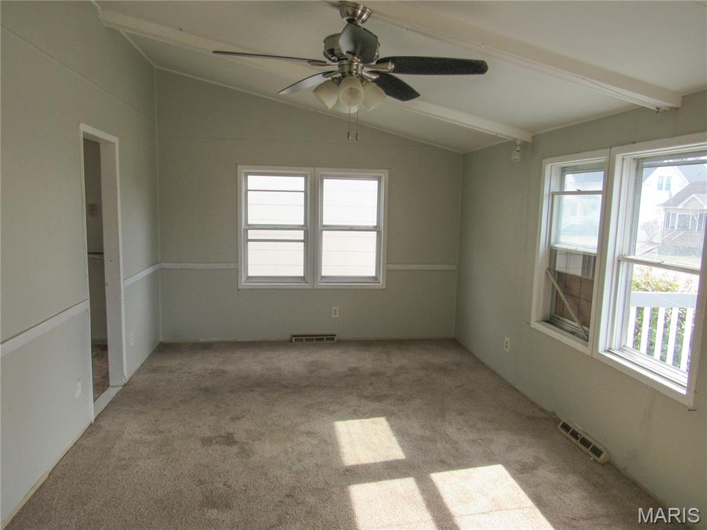 209 West 2nd S Street Mount Olive, IL 62069 - Photo 3 of 14