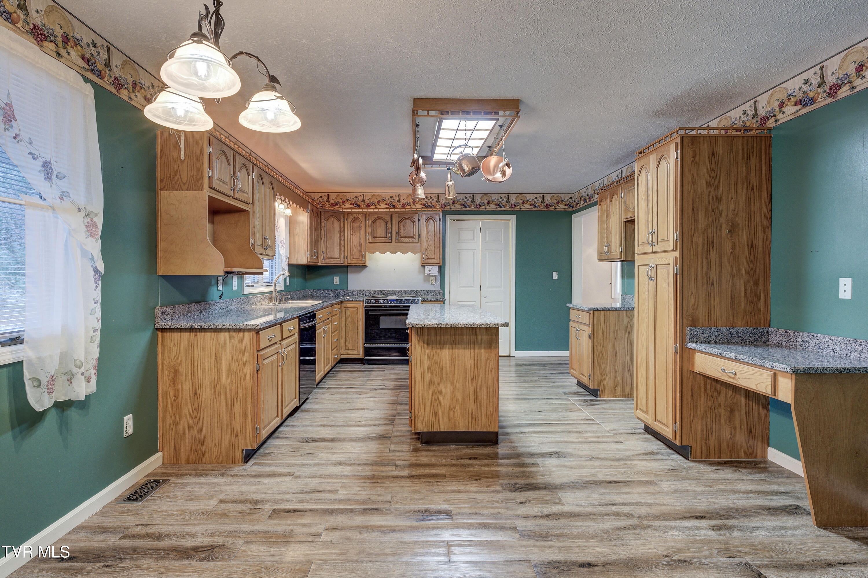 562 Fall Creek Road Blountville, TN 37617 - Photo 7 of 64 FallCreek--1