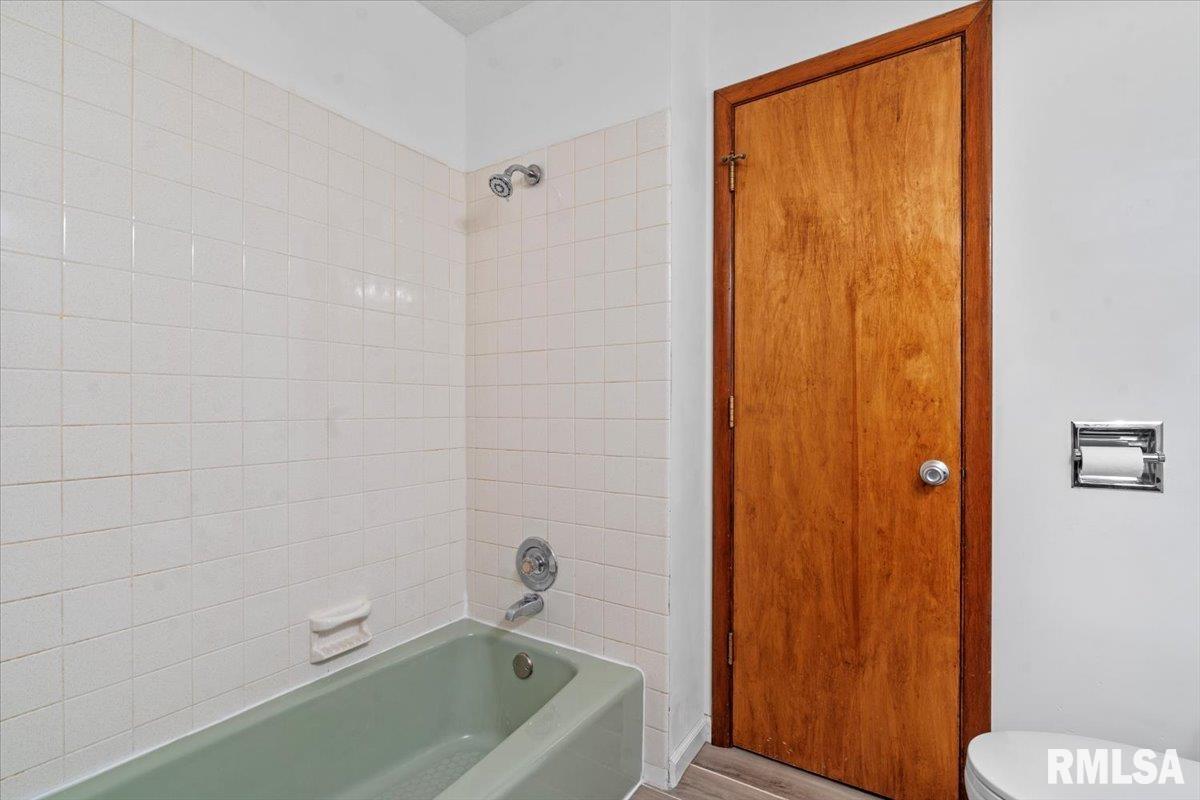 240 Stutely Lane Springfield, IL 62704 - Photo 11 of 28