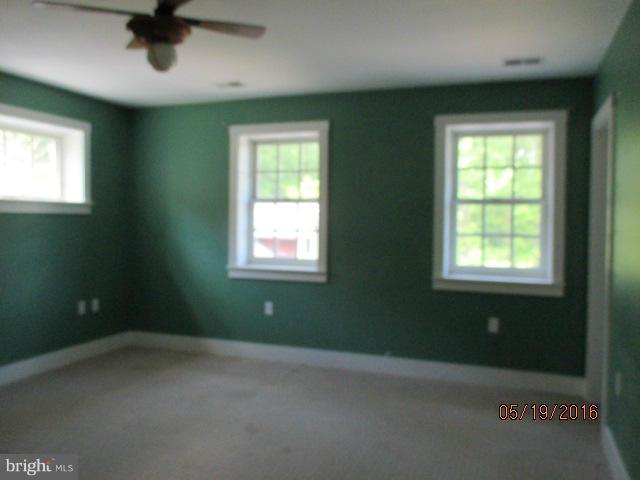 18250 Blue Ridge Mountain Road Bluemont, VA 20135 - Photo 18 of 30 Bedroom