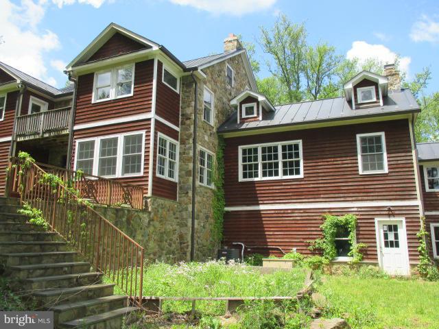 18250 Blue Ridge Mountain Road Bluemont, VA 20135 - Photo 28 of 30 Exterior (Rear)