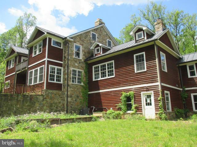 18250 Blue Ridge Mountain Road Bluemont, VA 20135 - Photo 29 of 30 Exterior (Rear)