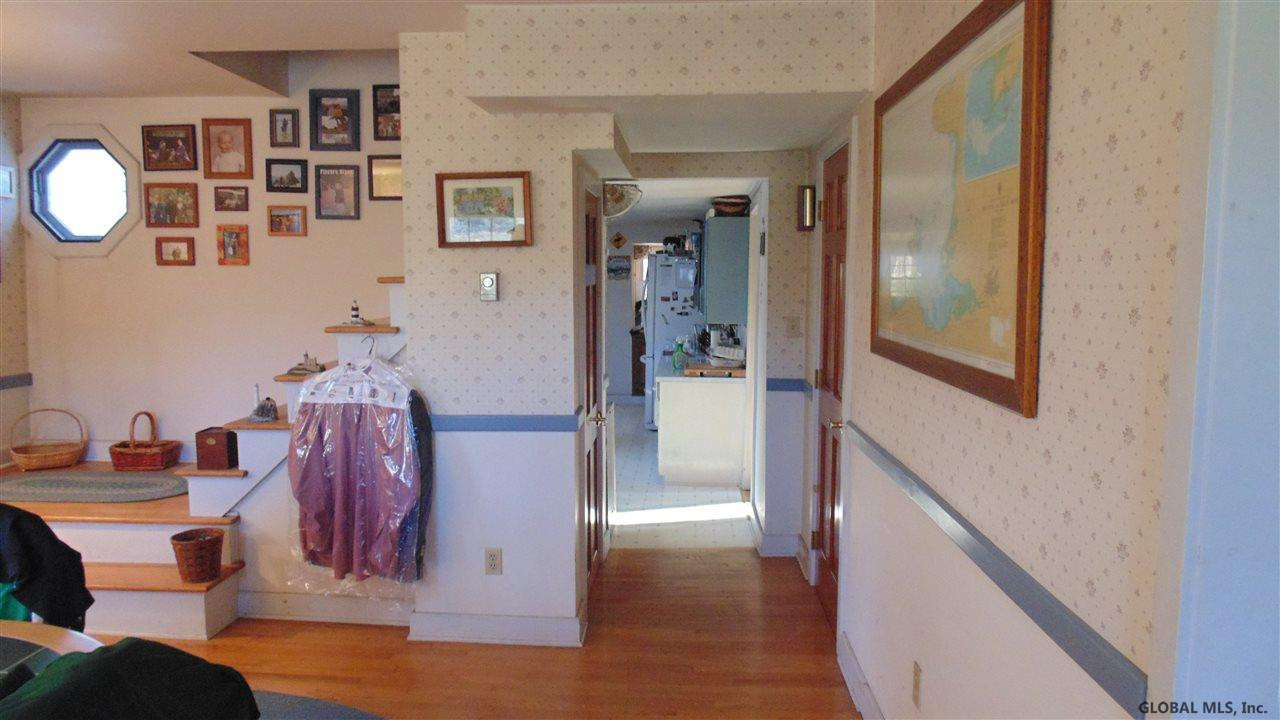 89 Vischer Ferry Road Rexford, NY 12148 - Photo 10 of 32 Photo 10