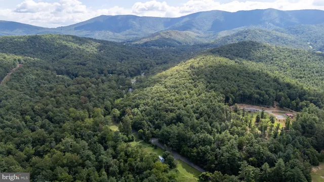 $549,900 | 2903 Dry Run Road, Luray, VA 22835