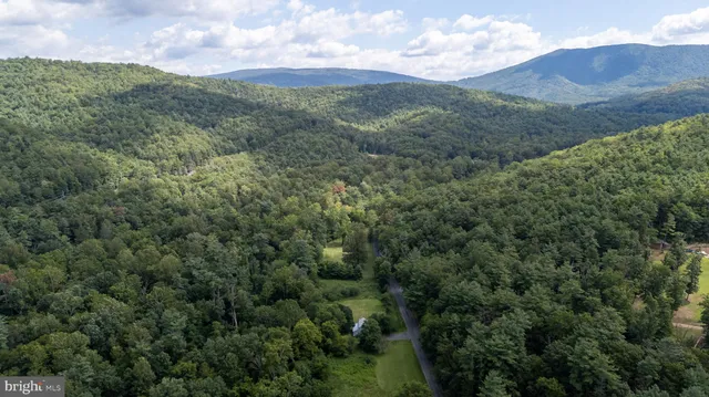 $549,900 | 2903 Dry Run Road, Luray, VA 22835