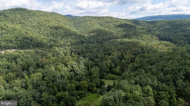 $549,900 | 2903 Dry Run Road, Luray, VA 22835