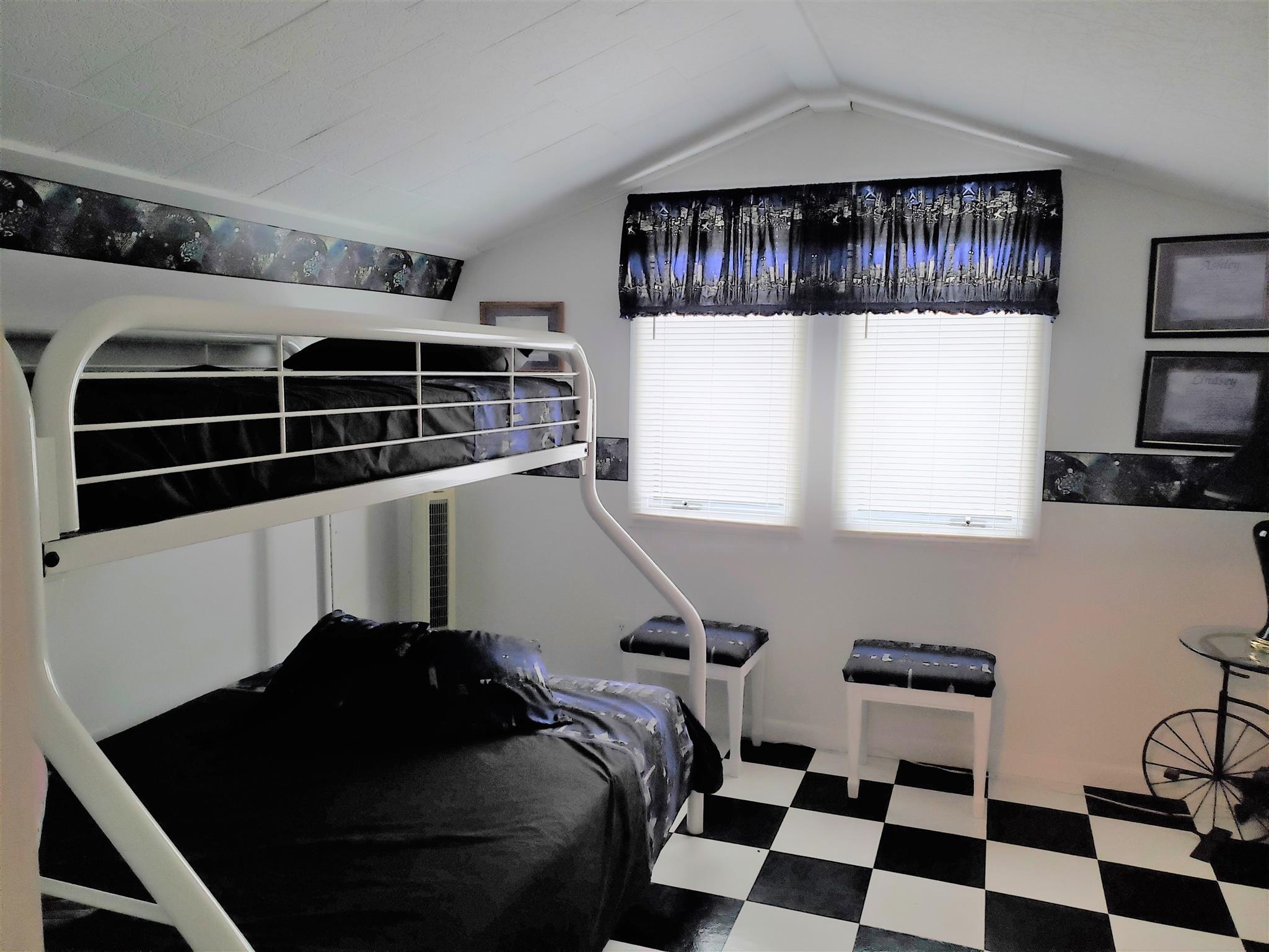 4373 North Sullivan Road Leesburg, IN 46538 - Photo 27 of 36 Gallery Image 27
