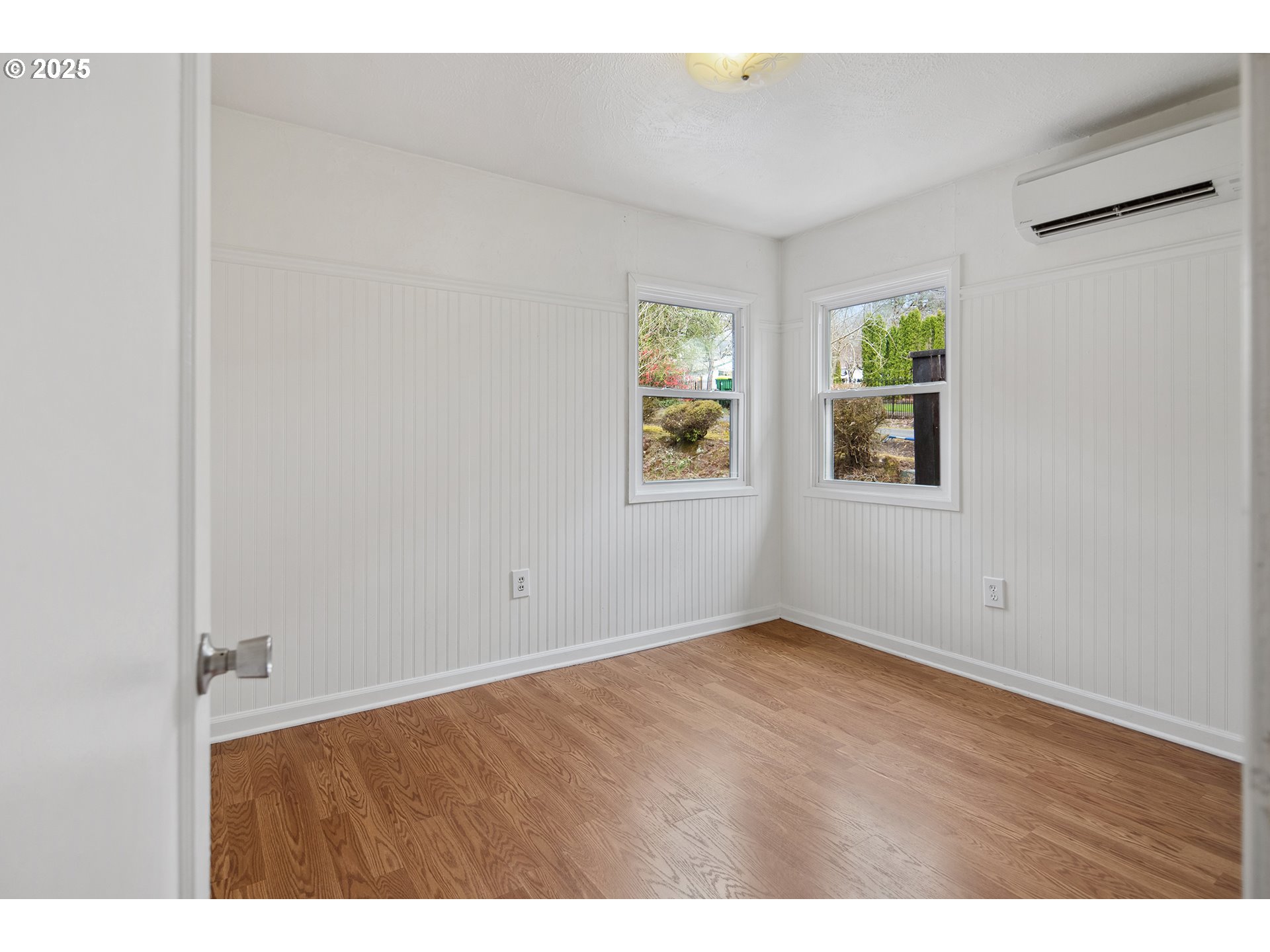6816 Southwest Walnut Terrace Portland, OR 97223 - Photo 15 of 20 Gallery Image 15