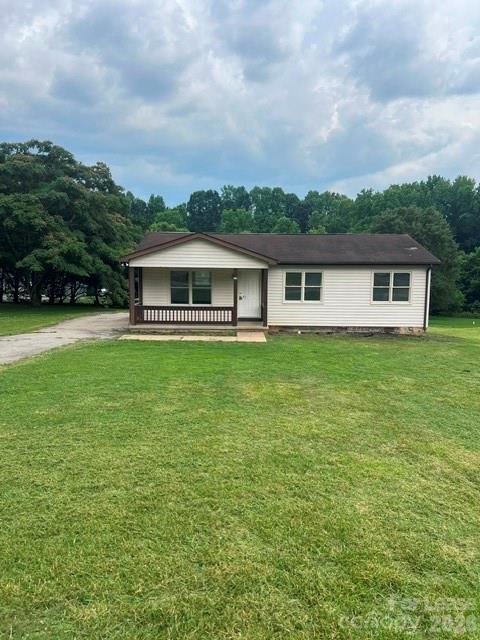 328 Millsaps Road Statesville, NC 28625 - Photo 1 of 9