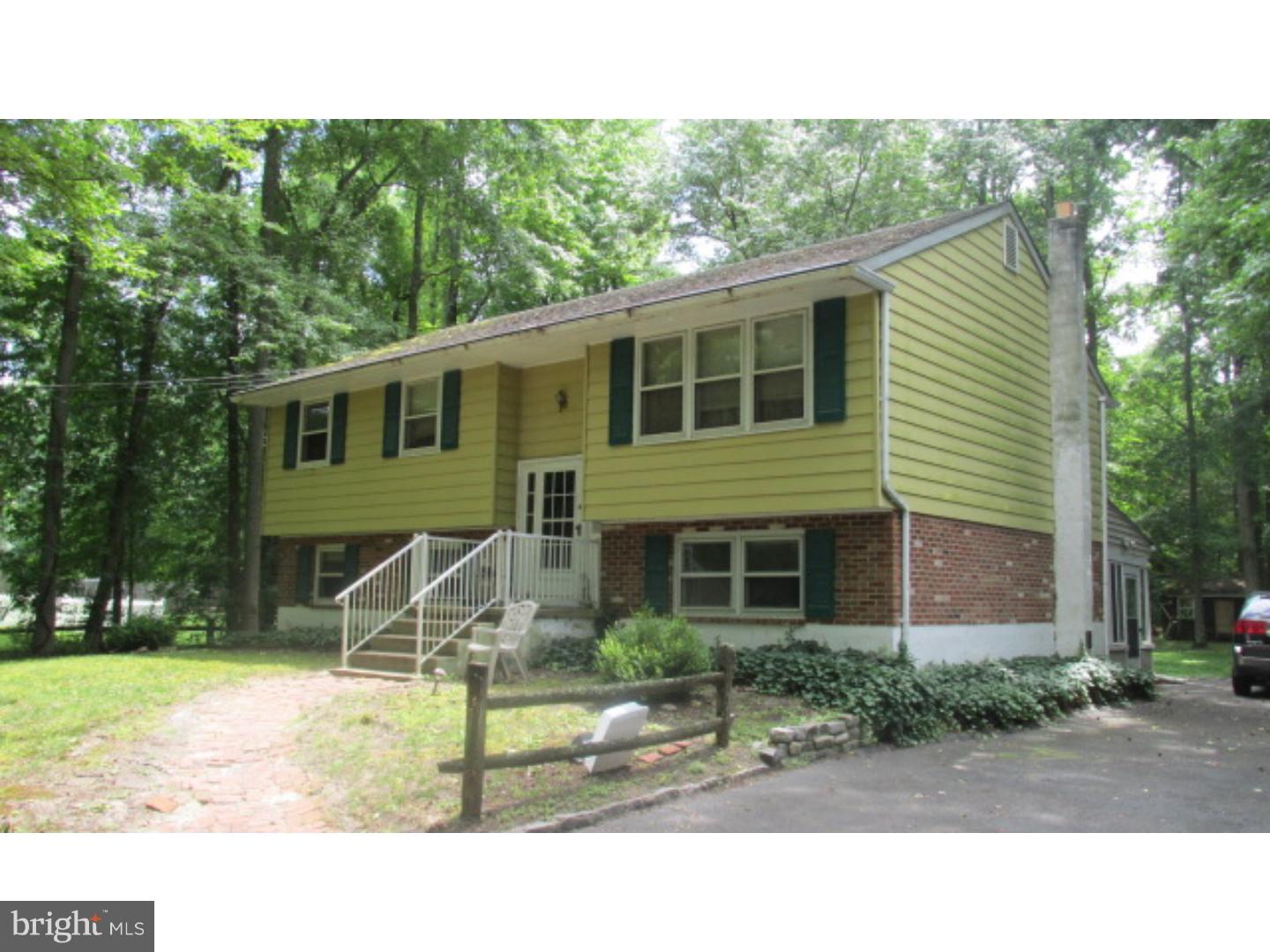 33 Old Red Lion Road Southampton, NJ 08088 - Photo 3 of 8 Exterior Side